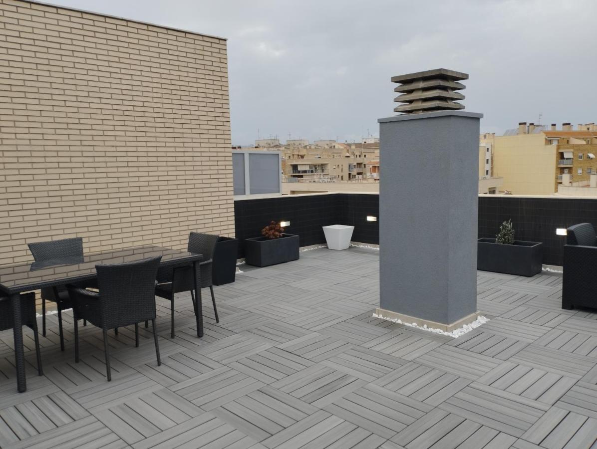 Apartamento Atico con hidromasaje, terraza y piscina Amposta Exterior foto