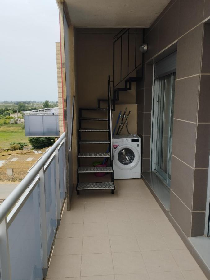 Apartamento Atico con hidromasaje, terraza y piscina Amposta Exterior foto