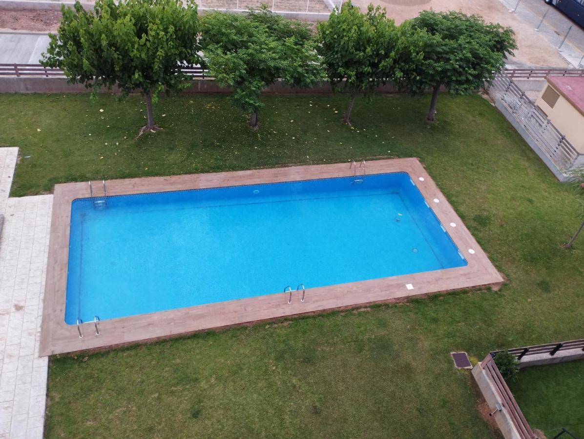 Apartamento Atico con hidromasaje, terraza y piscina Amposta Exterior foto